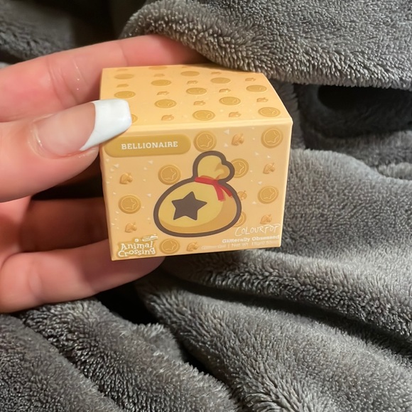 Colourpop Other - Colourpop Animal Crossing Glitteraly Obsessed in ‘Bellionaire’